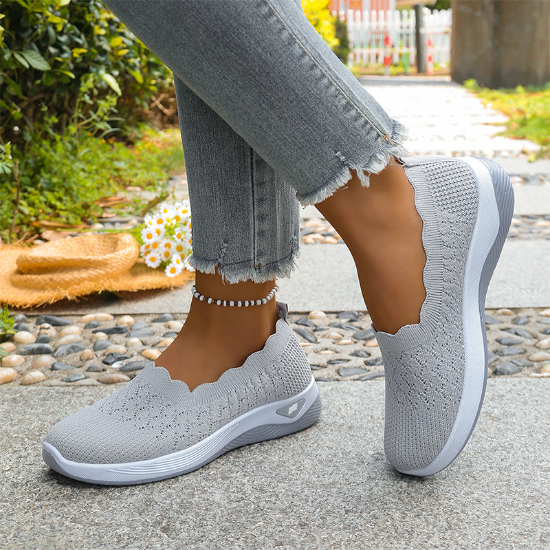 Lisa - Lightweight Walking Shoes